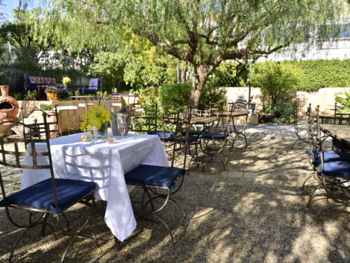 le jardin Hotel Le Lavandou Hotel La Petite Bohème